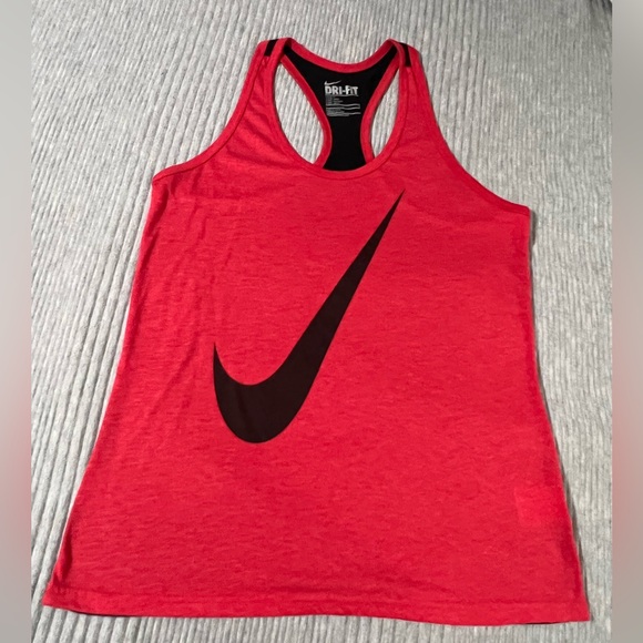 Women’s Nike Dry-Fit Tank - Picture 4 of 5